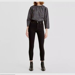 Levi’s Wedgie Skinny Jean